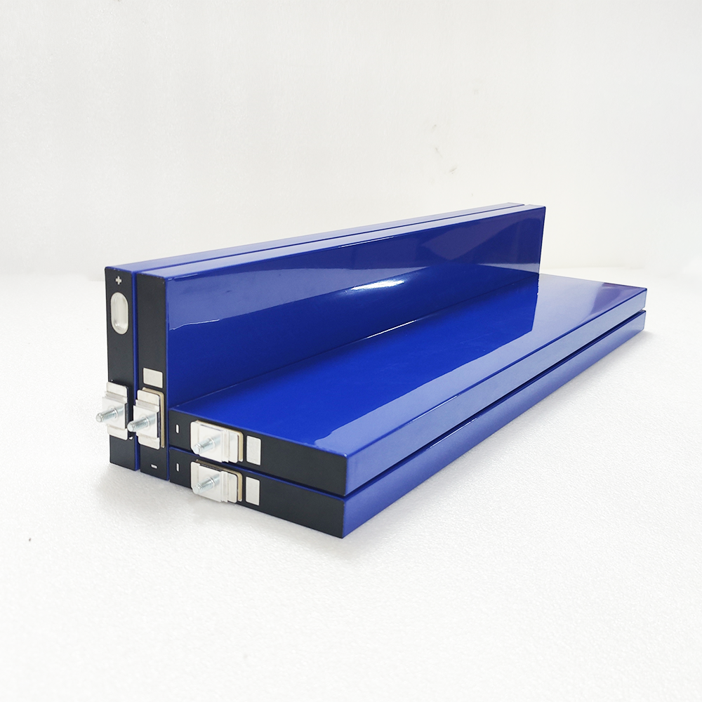 LiFePO4 Blade Batterie Cell 184Ah 3.2V Solar Lithium ion batteries Rechargeable LiFePO4 Energy Storage Battery 280ah