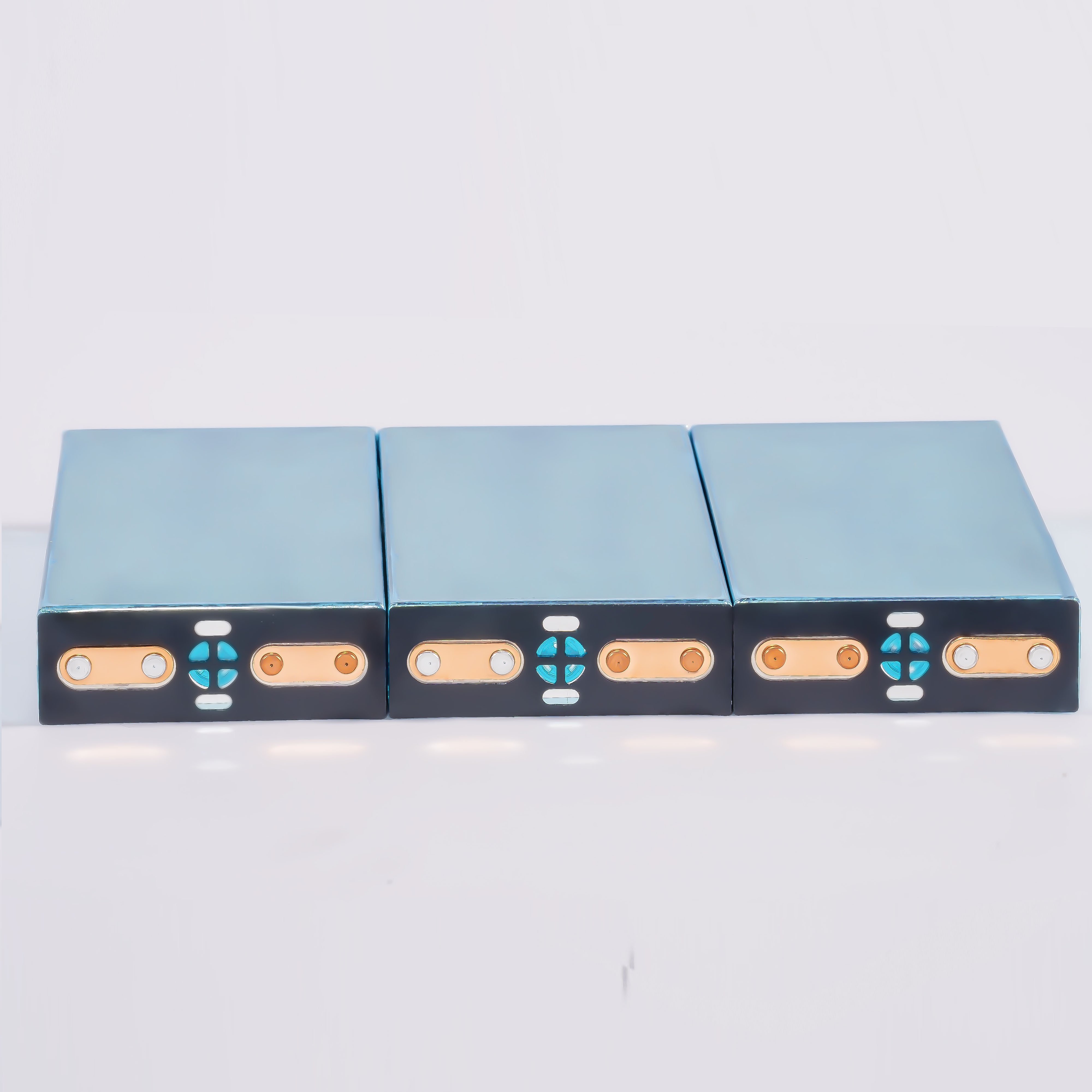 Deep cycle 2500 Times Lifepo4 Cells 3.2V21Ah lifepo4 lithium battery cell for EV car.