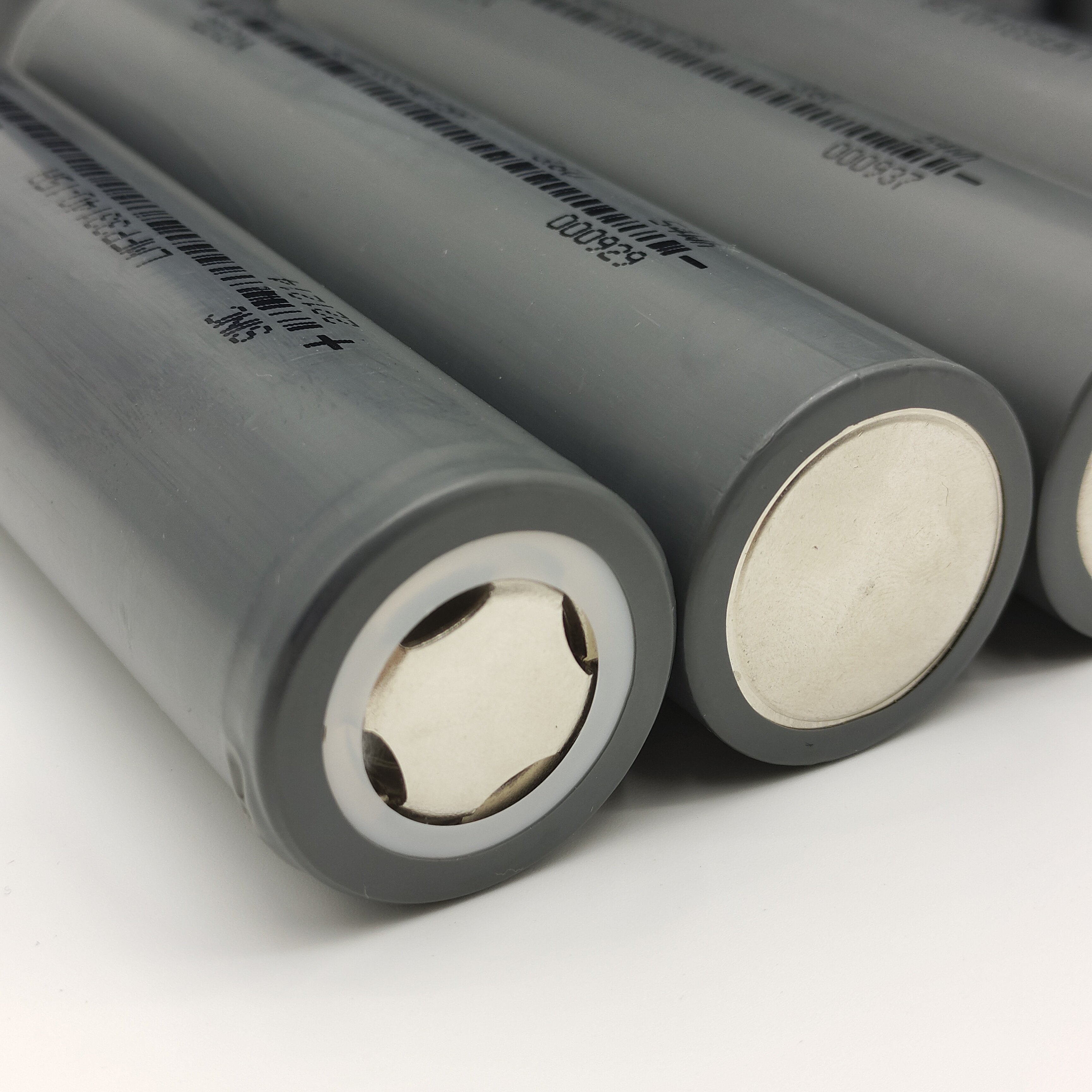 LMFP 33140 15Ah 3C cylindrical lithium ion battery cell for 48v 60v 72v 20ah 30ah 40ah 45ah 50ah 60ah105ah 120ah battery pack