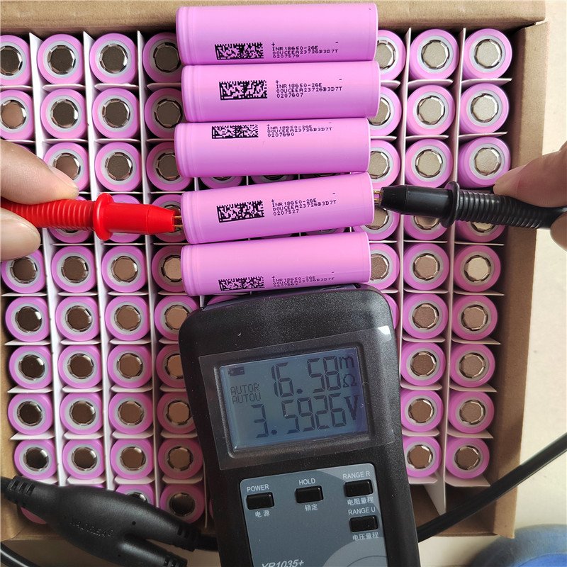 DMEGC 18650 26E 2600mAh 3000Mah 3.7V Lithium Ion Batteries Rechargeable 18650 Cells 2600 Mah
