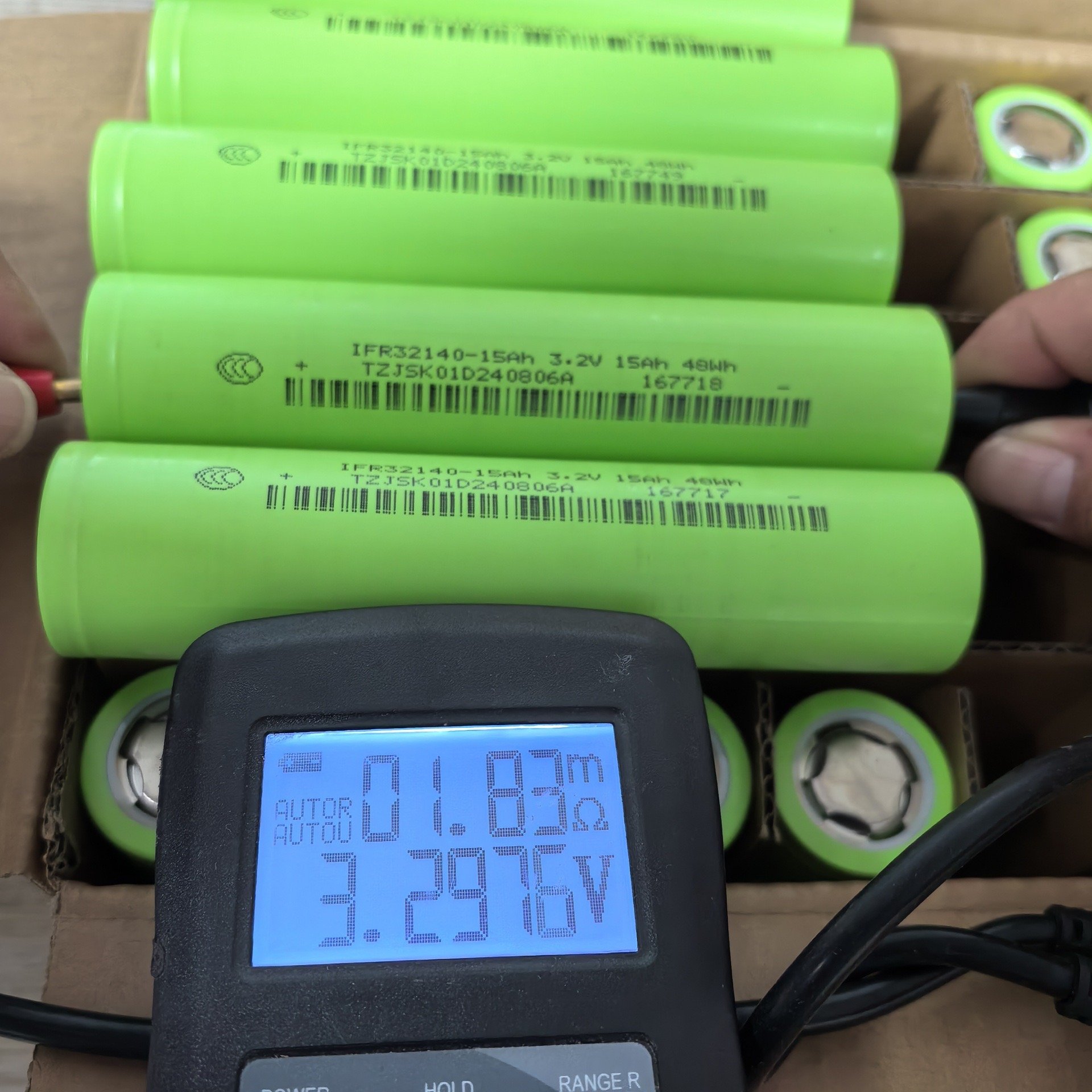 3.2V 15Ah Lifepo4 Cell Rechargeable 15000Mah 15Ah Pin Lithium 32140 Cylindrical Battery 32140