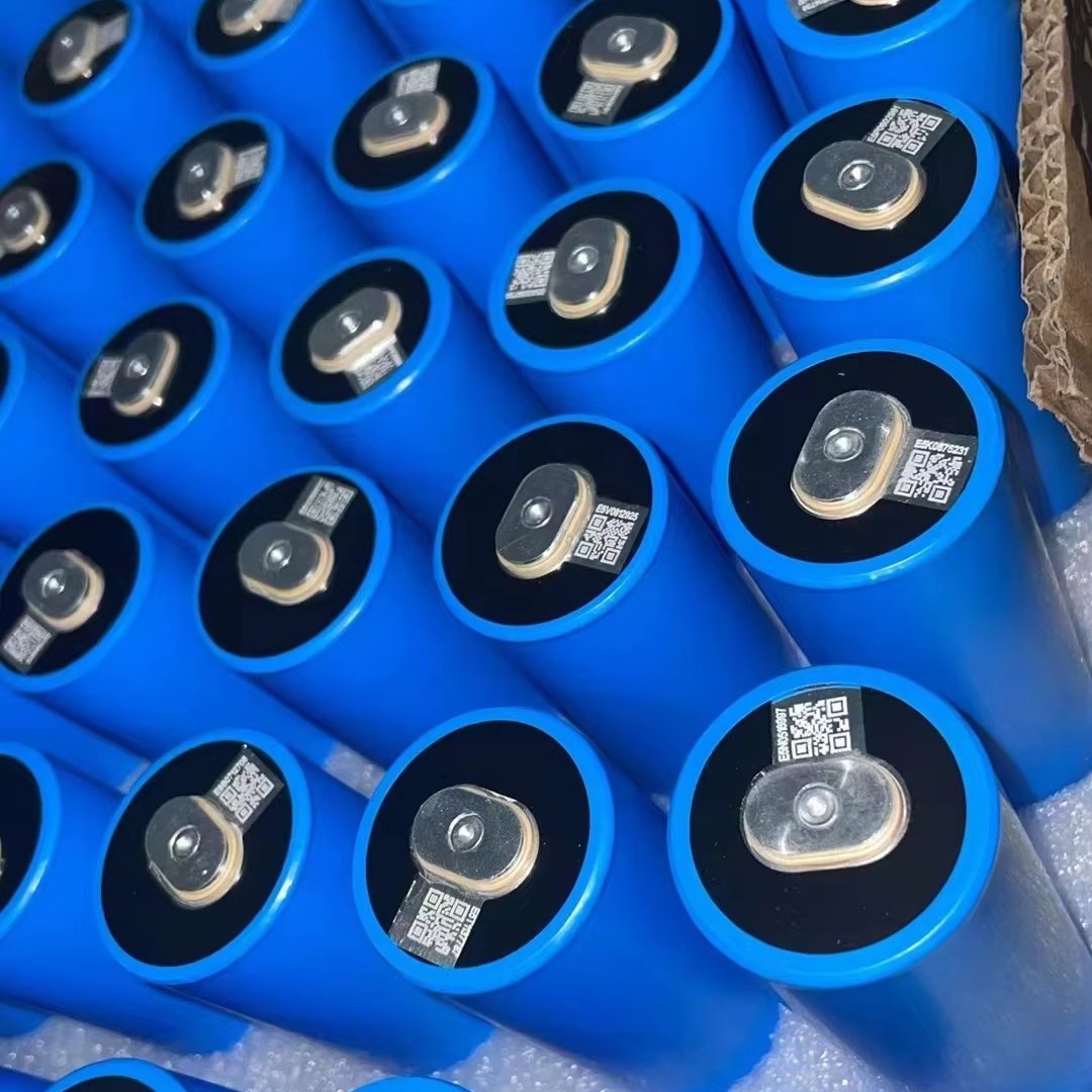 3.2v 20ah 15ah 22ah C40 C33 33140 40135 33138 40160 EV LFP cell lifepo4 cylindrical battery solar battery lithium ion batteries