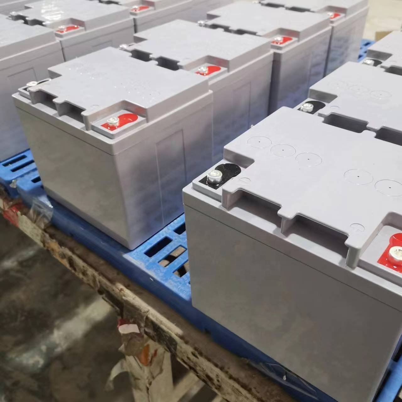 Photovoltaic energy storage maintenance-free lead-acid battery 12v40AH Rechargeable solar battery
