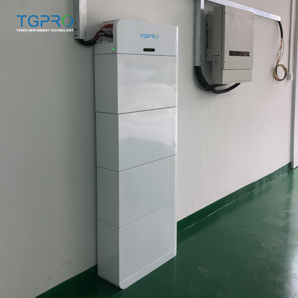 HOT selling 10kwh 204.8v 200ah 100ah 300ah 6000cycle Times Stack-adaptable Lithium Ion Battery For Home Energy