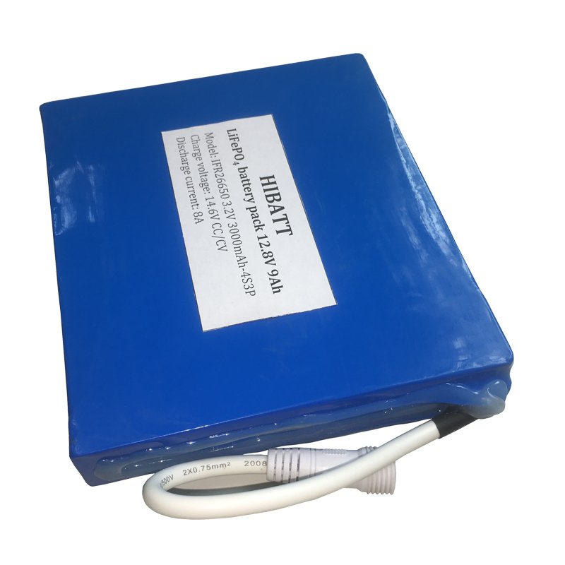 12.8V High-Capacity Polymer Lithium Battery Solar Battery Portable Rechargeable Outdoor Battery