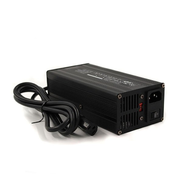 Multi-Protection Self-balancing Scooter charger 16.8V 25.2V 29.4V 15A 20A 25A 30A Lithium Battery Smart DC Charger