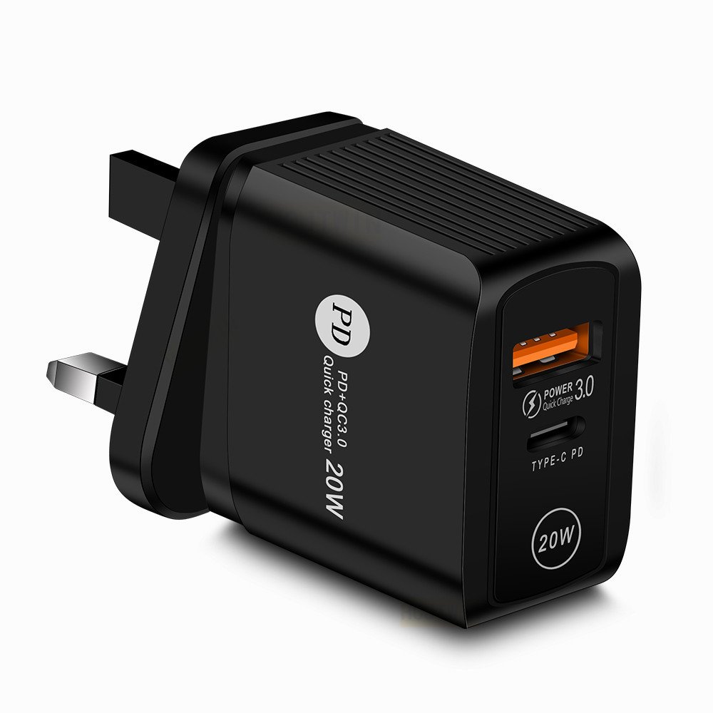 2022 hot new product QC3.0+PD20W 20wPD mobile phone tablet mobile power headset multi-function charger