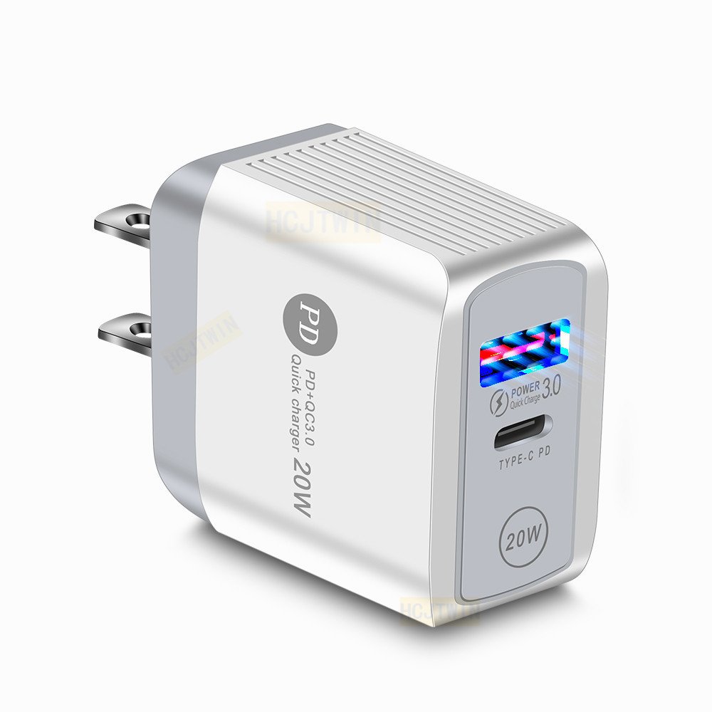 2022 hot new product QC3.0+PD20W 20wPD mobile phone tablet mobile power headset multi-function charger