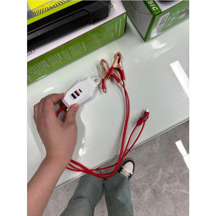 New coming DC charger universal DC to ac mobile phone charger 5v3000mah usb output DC clip charger with Type-c micro-c interface