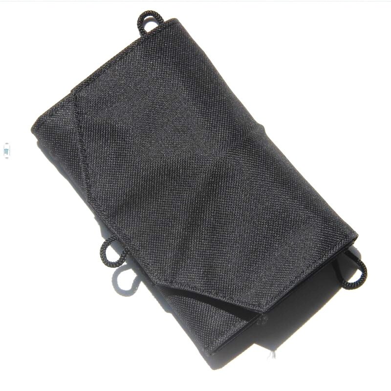 Portable 10.5 Watt Foldable Solar PV Module for Camping and Outdoor Mobile Phone Power Battery Solar Panels