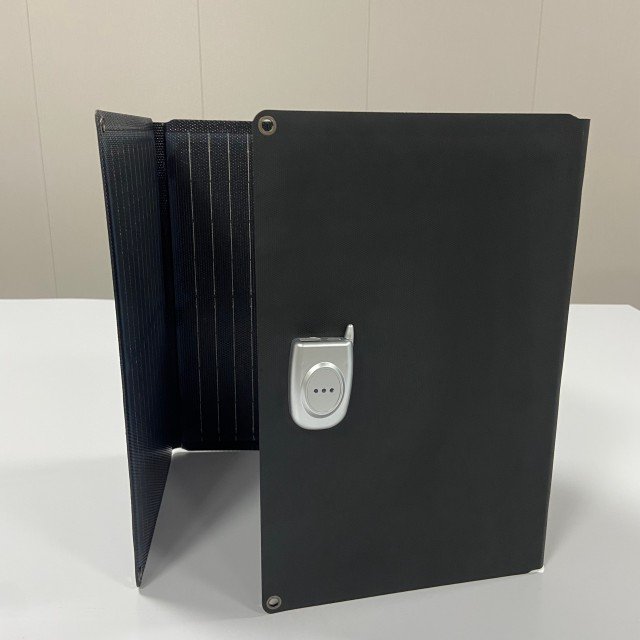 Most Popular 2024 Solar Panel Portable 40W Foldable Solar Charger for Laptop Phone charger