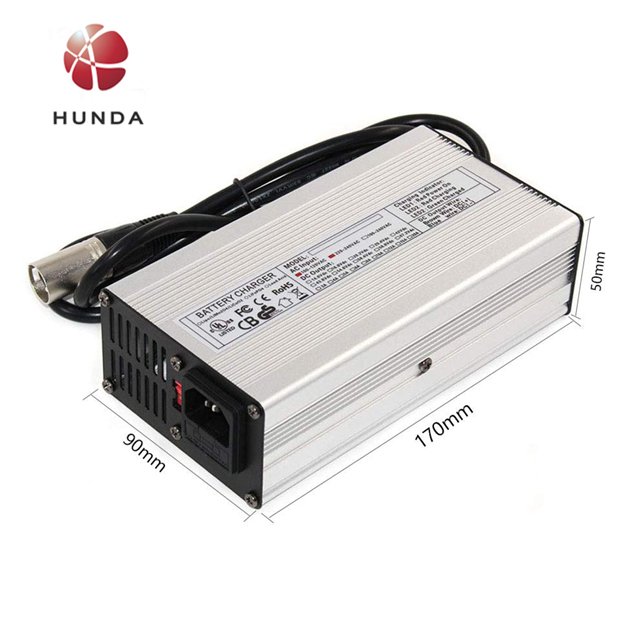1100W Electric Scooter battery charger 16.8V 25.2V 15A 20A 25A 30A Lithium Battery Scooter Hoverboard Smart DC Charger