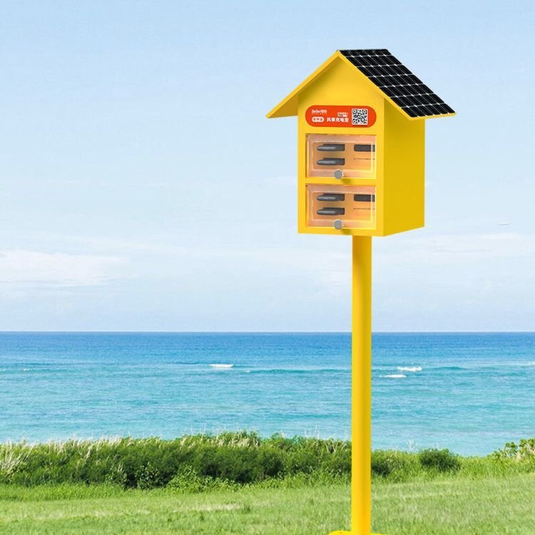 Factory Price Multi interface Wireless charger solar outdoor powerbank with cable Fast Charging Station Power Bank