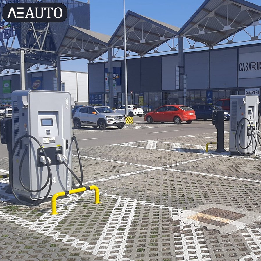 Fast Solar Energy EV Charger 120kW 240kW Solar EV DC Charger Charging Station For Electric Cars