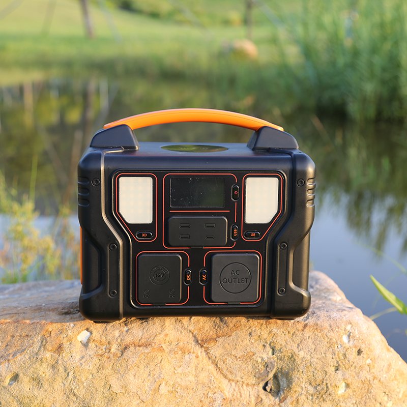 Energy Storage Solar Panel Lithium Battery Home 110V 220V Camping Mini Portable AC Outlets Power Banks 600 Watt Power Station