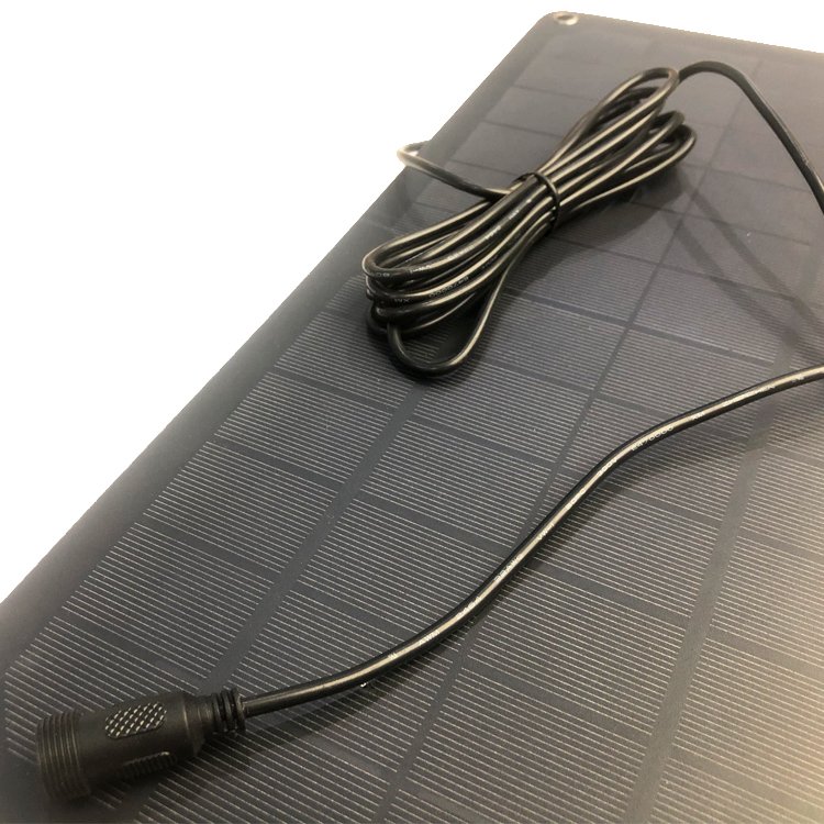 Solar Panel High Efficiency 10 Watt 12 Volt PET Mono crystalline for Outdoor Camping Fan Car Charger DC Port