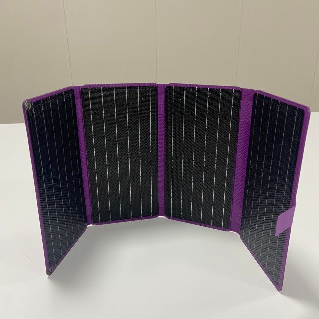 Customize High Efficiency 21W Ultra Thin Lightweight Portable Foldable Solar Panels for Solar Backpack