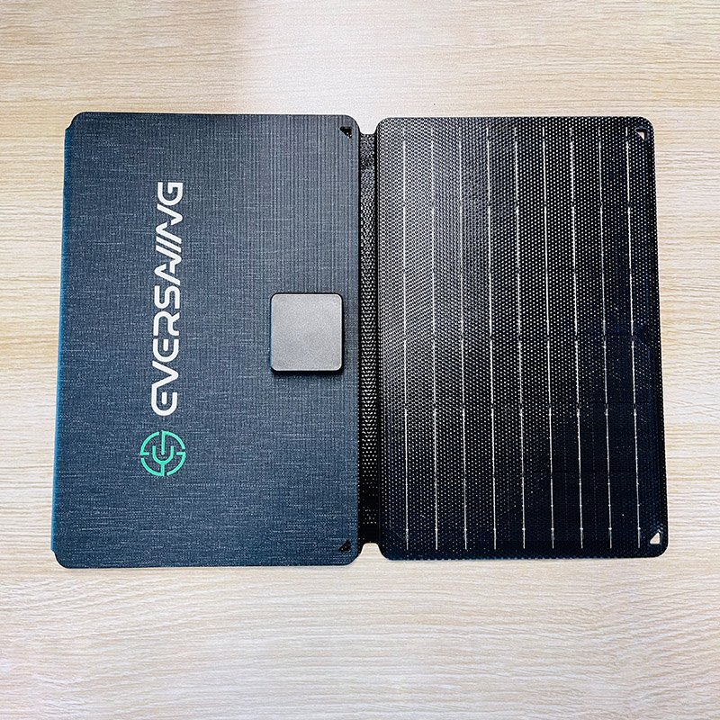 Competitive price 27w folding mini portable power bank solar charger for cell phones