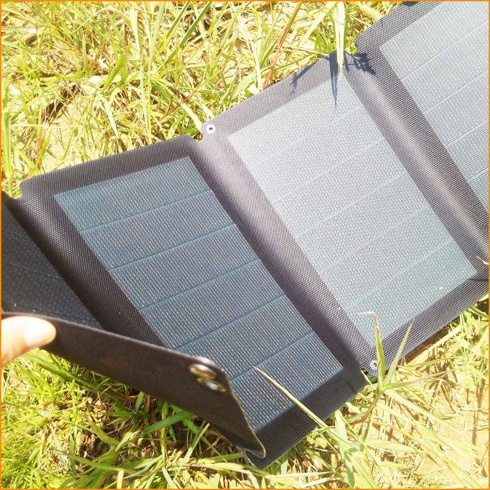 Portable ETFE thin film solar charger charge for electronic devices in wild adventure expeditions