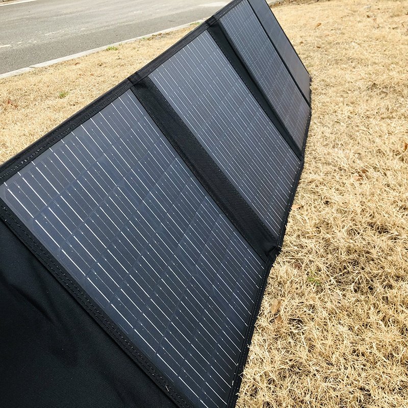 Outdoor home house use smart portable multi foldable solar panel 100w folding solar charger car 200W