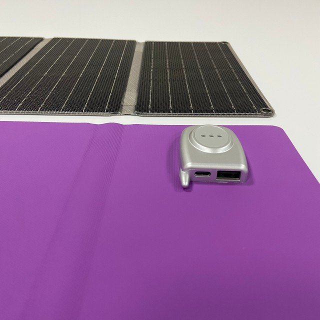 Hot Sale 21W Foldable Power Portable Solar Panel Mobile Phone Charger Power Bank for Camping Hiking Backpack Outdoor