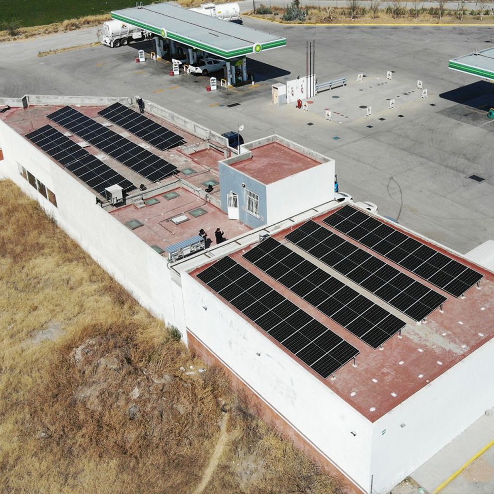 Solar Vendor 100w 150w 200w 250w 300w Solar Panel Full Black High Efficiency Solar Roof Panel For Housing Outdoor Industrial