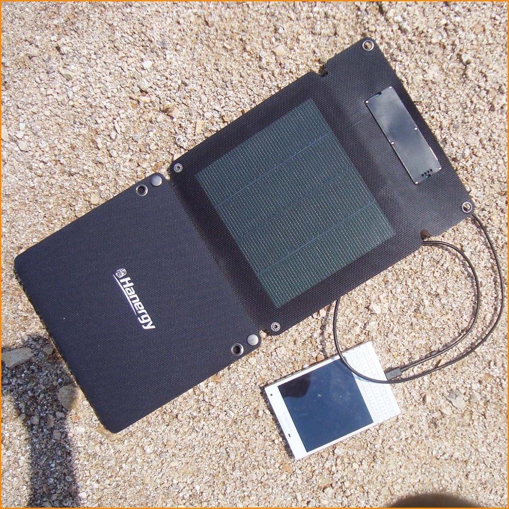 Folding solar panel charger USB fast charge mobile phones, power banks hiker use