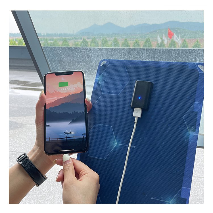 Customized CIGS Rollable 15W Flexible Solar Panel 30W High-Efficiency Thin Film CIGS Solar Power Paper for Hiking,Camping