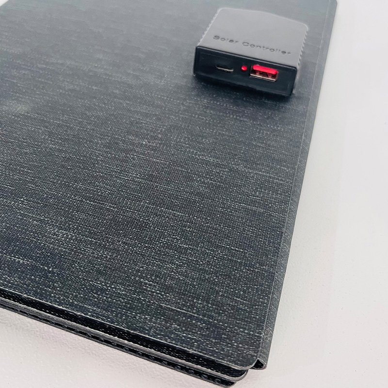 DHC Durable User-friendly Energy-efficient World-wide selling portable solar charger power bank for mobile phone