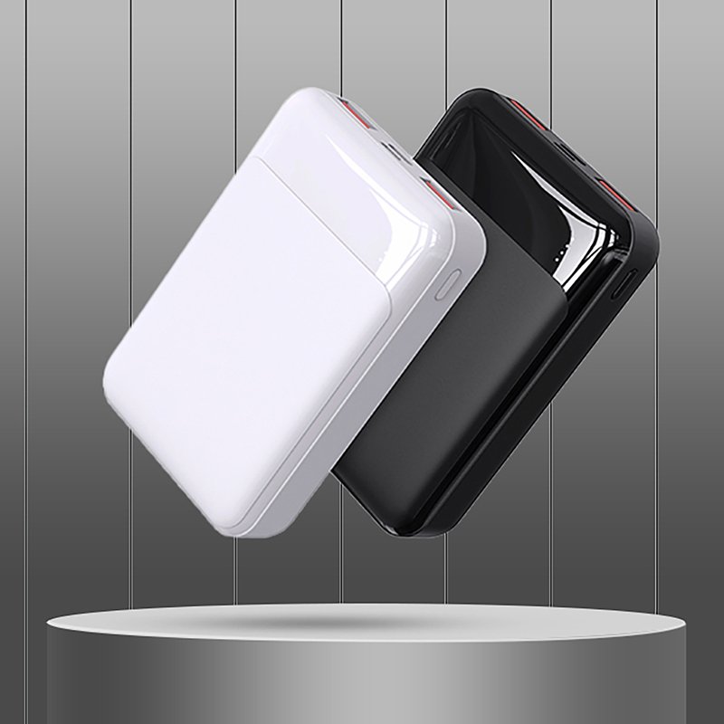 Factory Direct Supply Lithium Battery Outdoor Traveling Smart Phone Charger