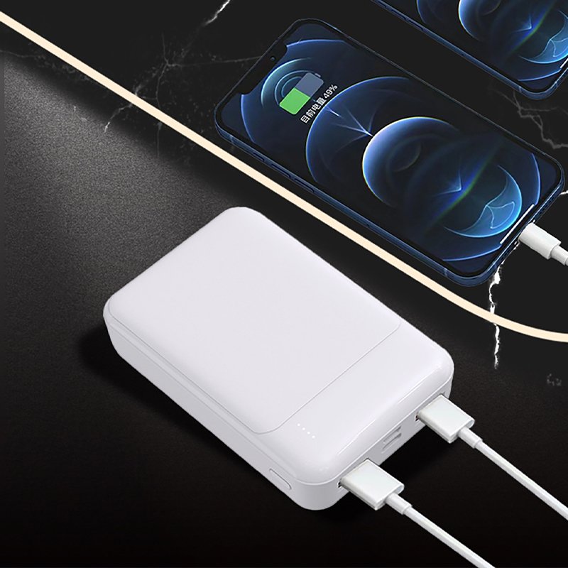 Factory Direct Supply Lithium Battery Outdoor Traveling Smart Phone Charger