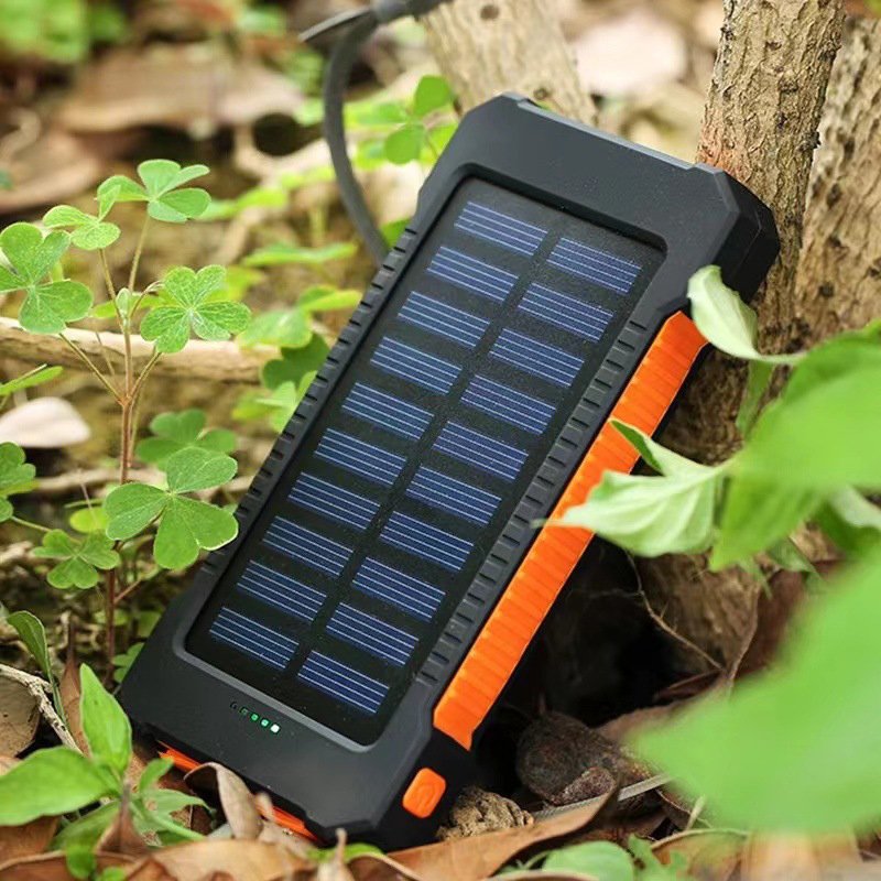 Hot selling Mobile Powerbank 10000 mAh Solar Power Bank Travel Portable USB Charger with Camping Light