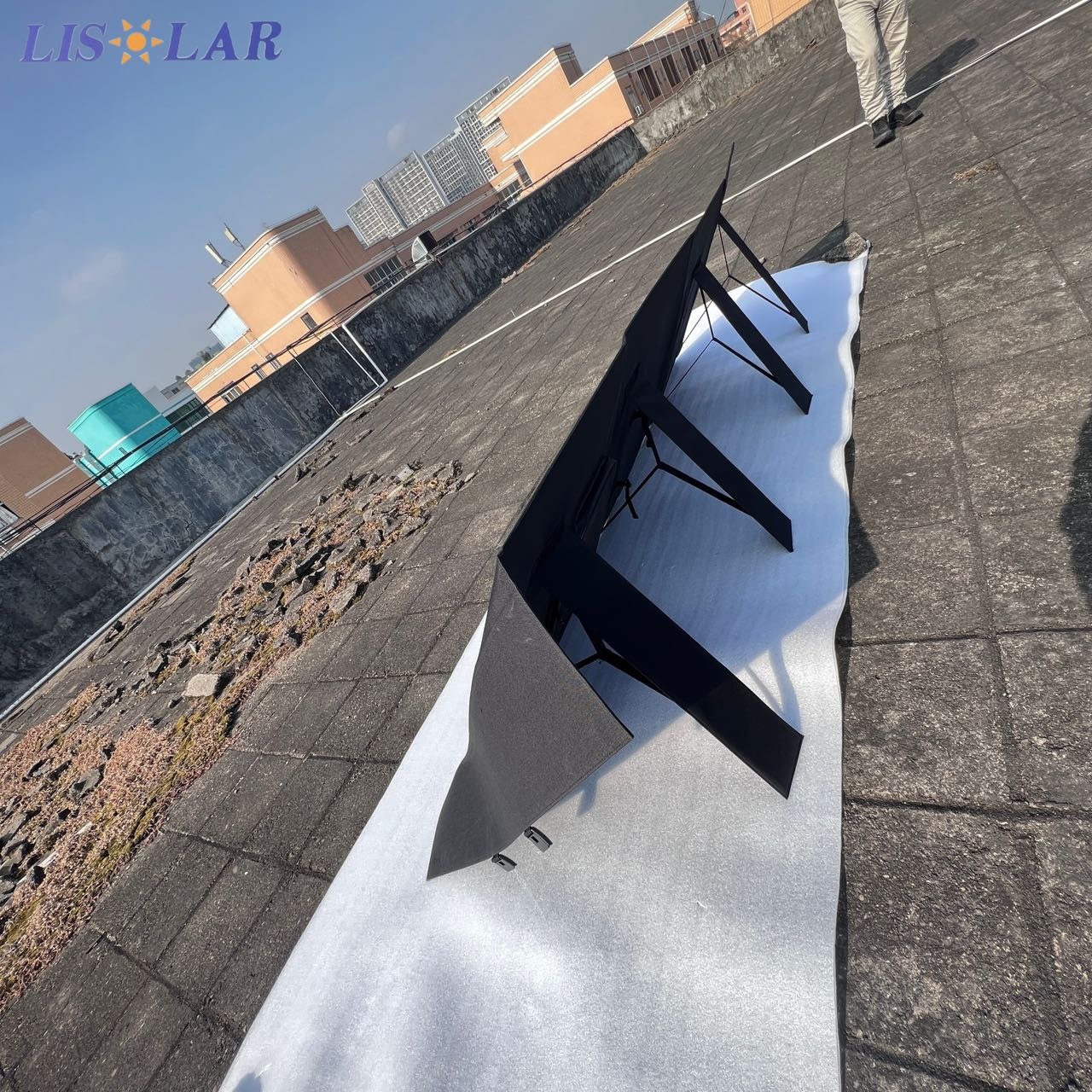 RTS 400W Foldable Solar Panels Handbag Portable Solar Charger with kickstands from Shenzhen wholesale high Efficiency