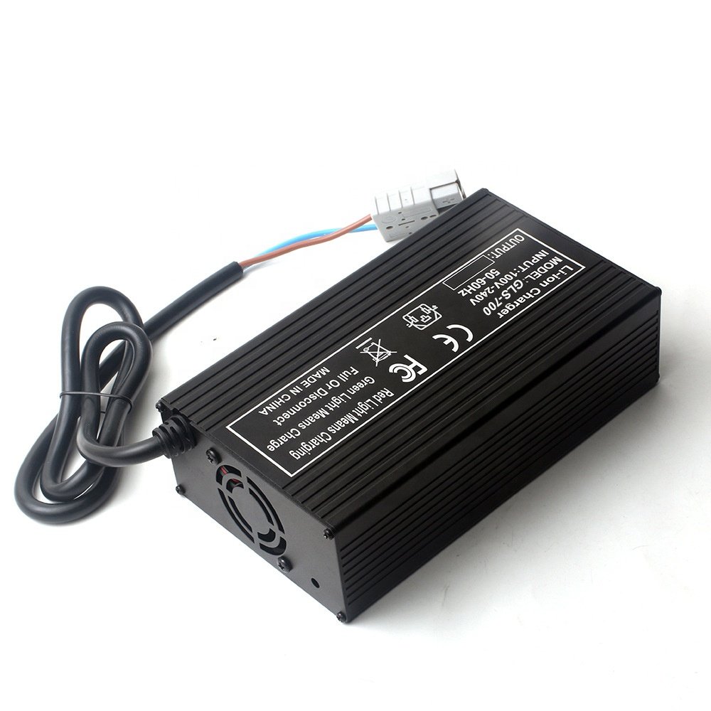 High power 12V Lifepo4 battery charger 14.6V 40A for electric bicycle Golf cart Solar energy storage