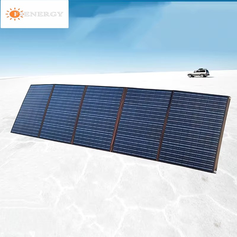 600W-6 Outdoor travel waterproof foldable portable solar charger with USB Type-C port