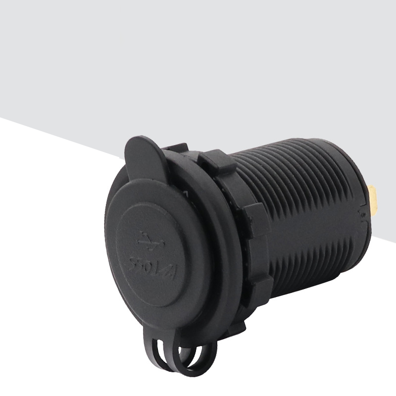New Car Motorcycle Modified Car Phone Fast Charger Dual USB Car Charger 5V 3.1A