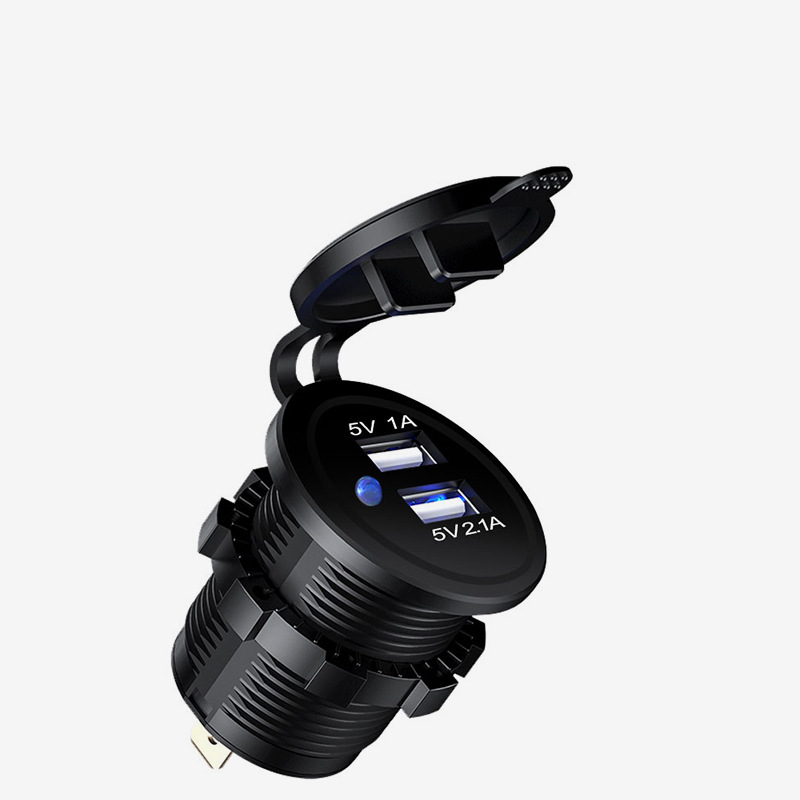 New Car Motorcycle Modified Car Phone Fast Charger Dual USB Car Charger 5V 3.1A