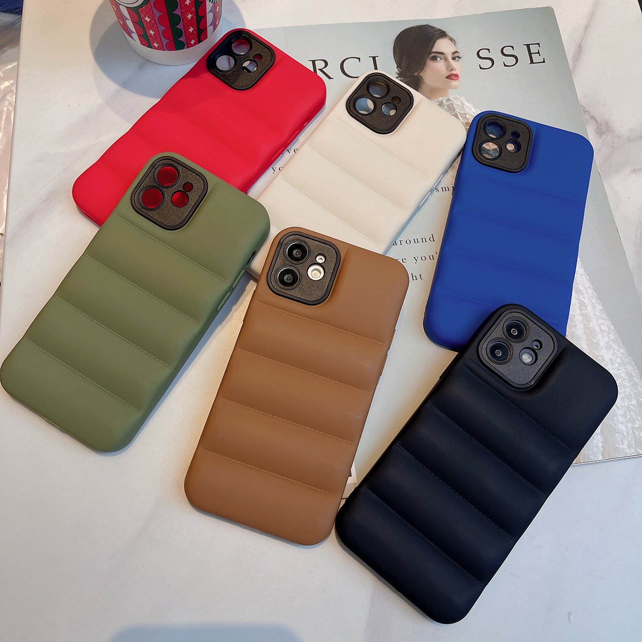 Puffer Case Soft and winter down jacket fabric mobile phone case For Iphone 12 11 13 14 15 mini Pro Max X Xr Xs Phone Case