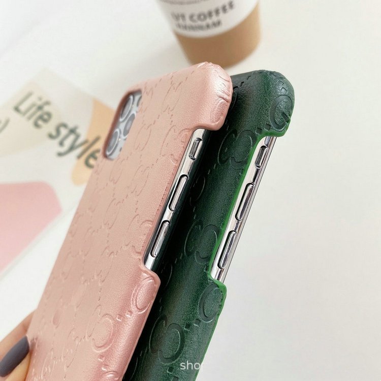 Stock new hot selling luxury designer style embossed letter logo phone case for iPhone15Promax 15Pro 14plus 14 13 12 11 16Promax