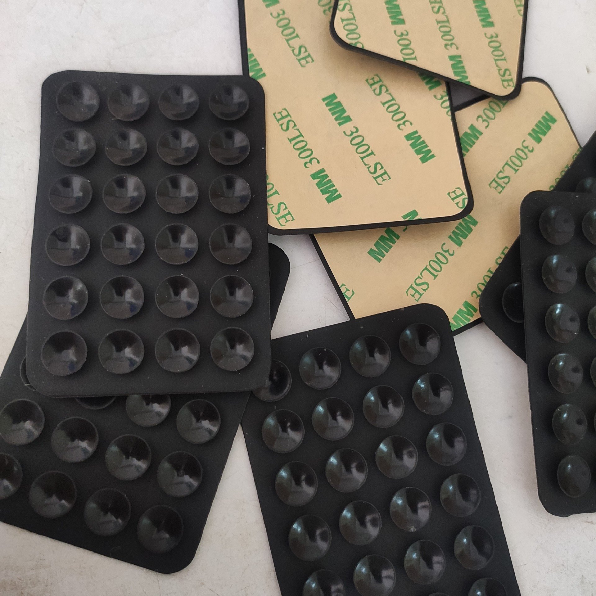 2024 New Silicone Suction Phone Case Holder Cellphone case Compatible Hands Free Mobile Accessory Holder