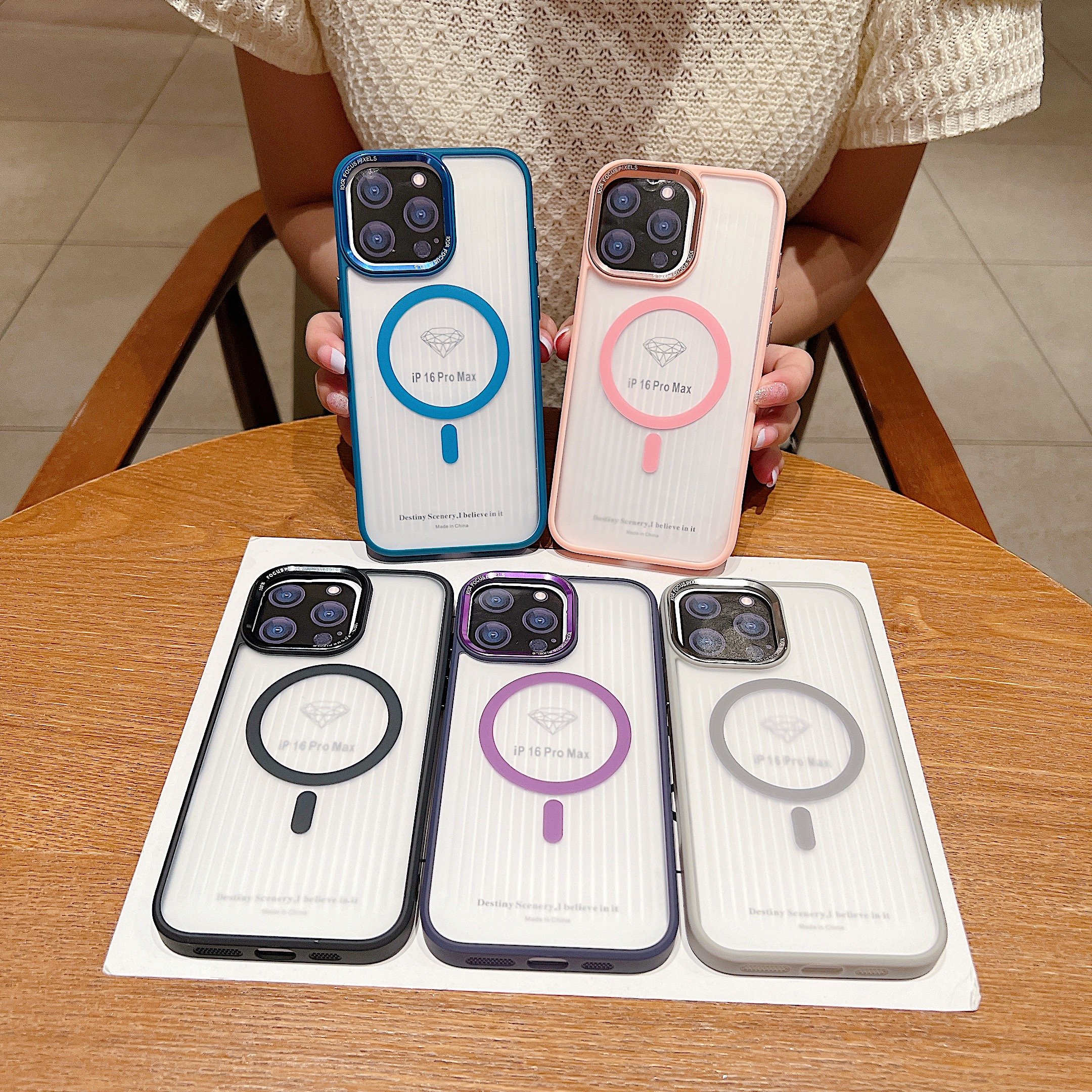 Luxury Corrugated Pattern Bumper mobile phone cases for iPhone 16 case magnetic matte phone case For iPhone 15 14 13 12 pro