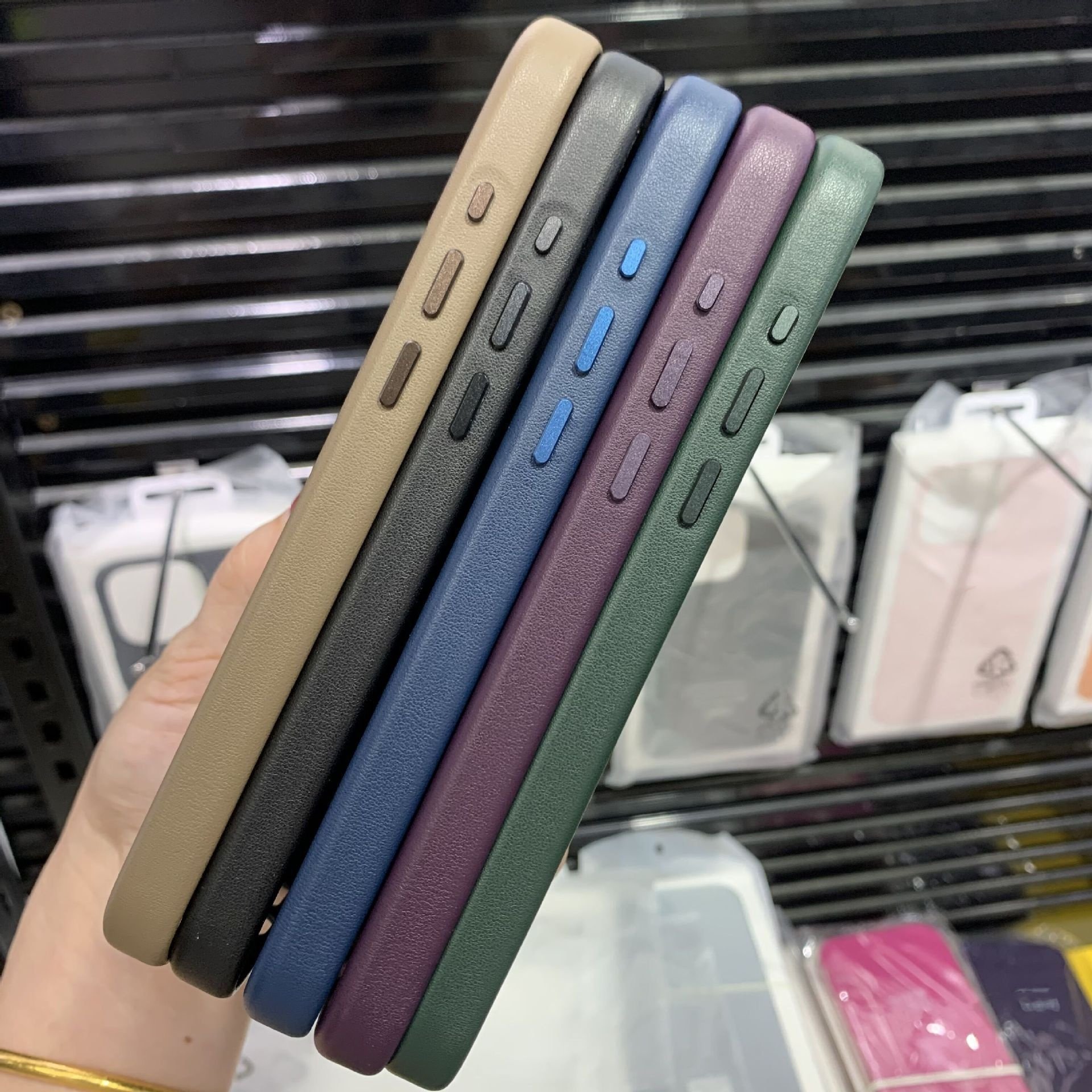 Luxury Wireless Charging Magnetic Shockproof Phone Case Genuine Leather Mobile Phone Case For Iphone 15 Pro Max with logo