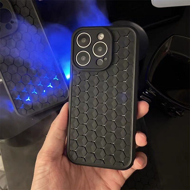 Suitable for iPhone 11 12 13 14 15 mobile phone case heat dissipation breathable phone case soft full-cover lens protective case