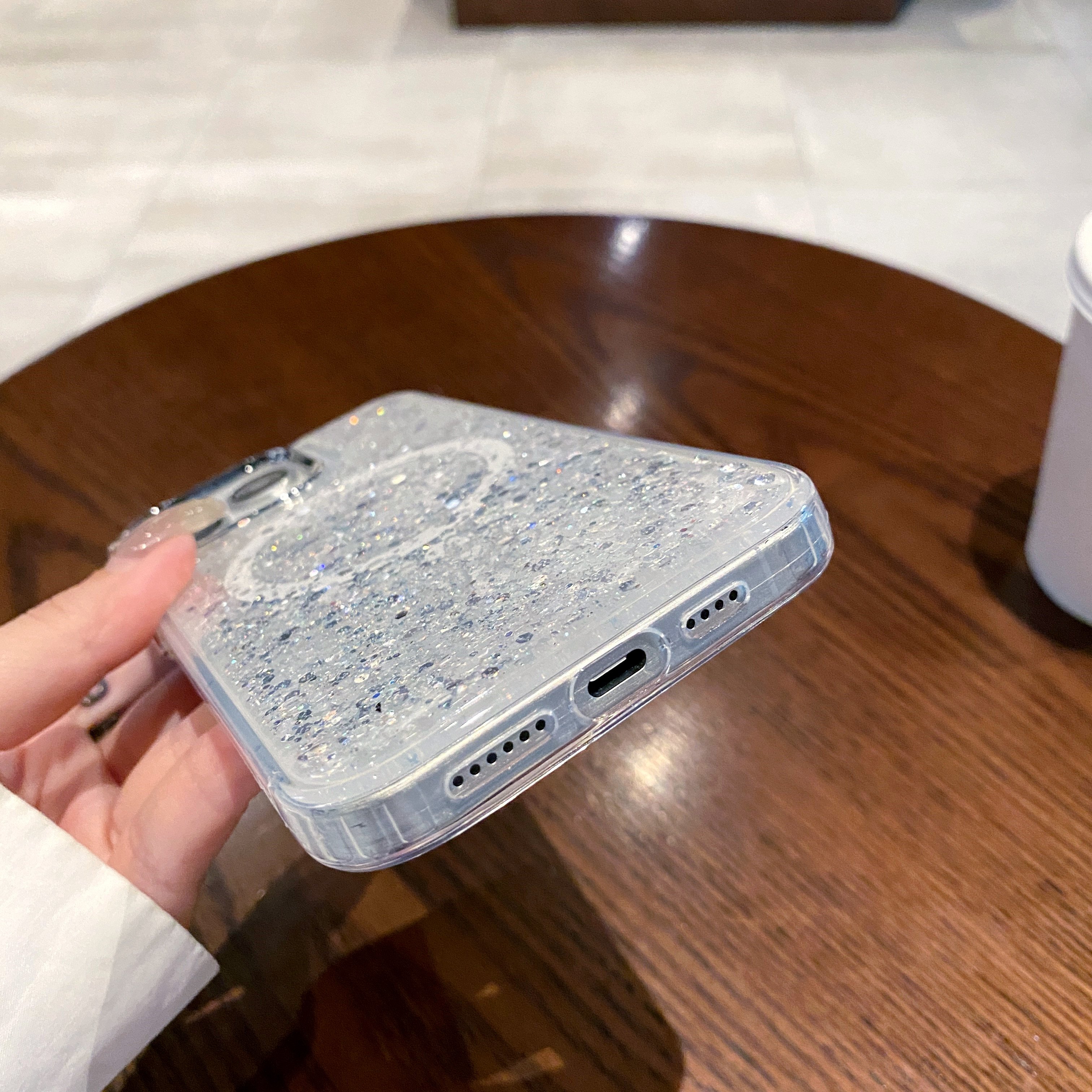 Hot Selling Luxury Bling Glitter Shockproof Magnetic Cell Mobile Phone Case for iPhone 15 16 Pro Max 14 Plus 13 12 11 Pro Case