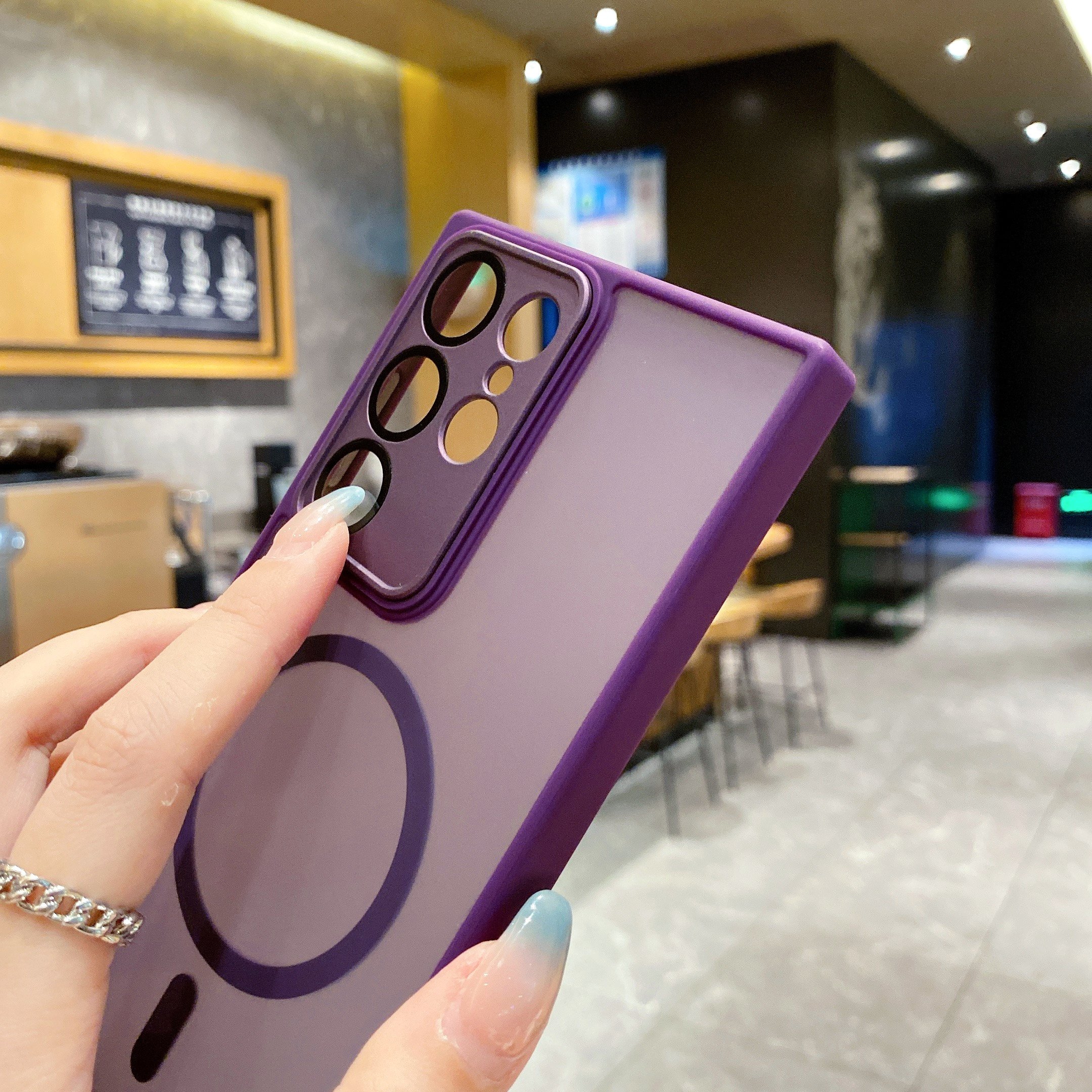 Wholesale Matte Back Panel Phone Case With Wireless Magnetic Charging Full Cover Mobile Case for Samsung S24 23 22 Ultra