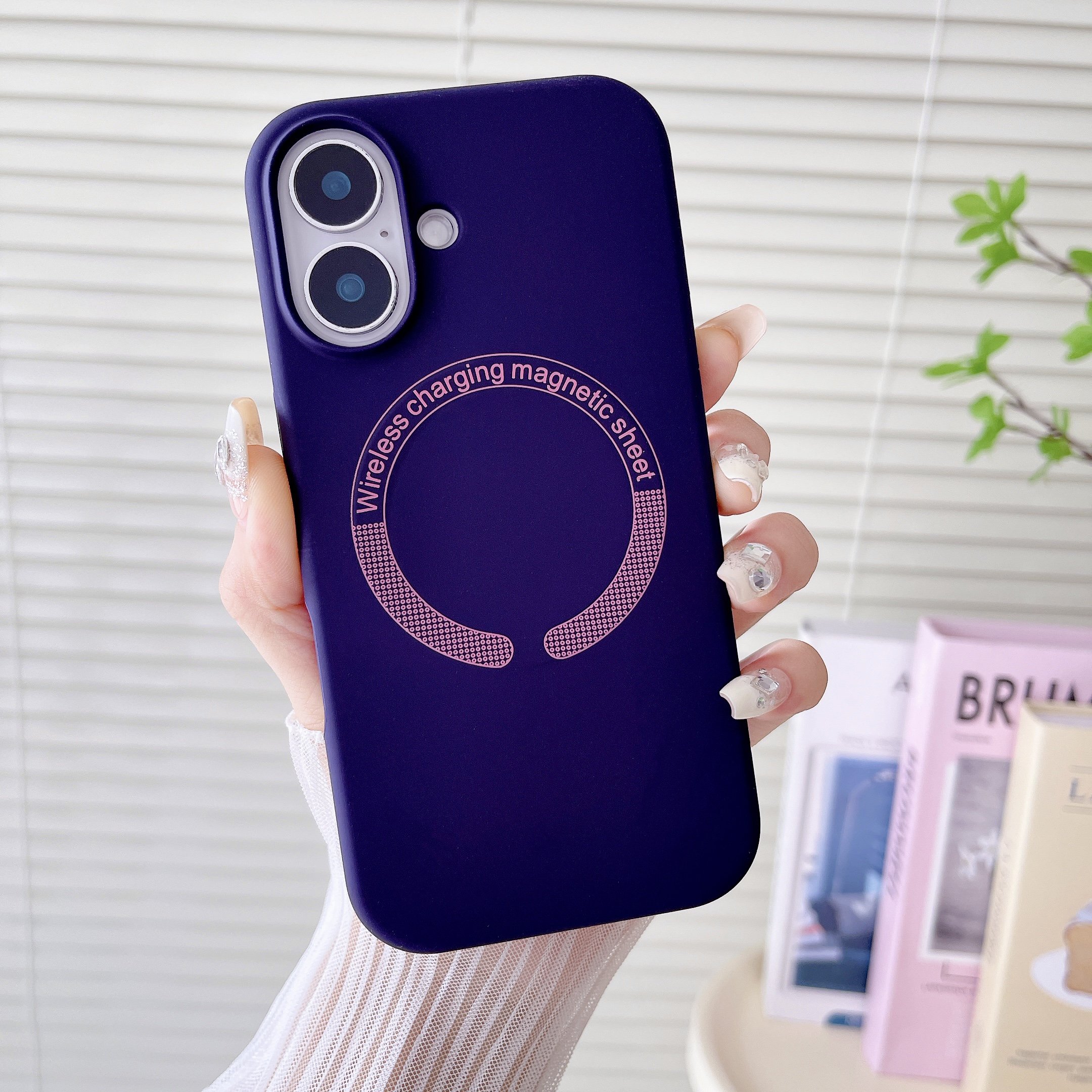 Liquid Silicone Waterproof and Shockproof With Wireless Charging Magnetic Sheet Mobile Phone Cases for iPhone 16 Pro Max Plus