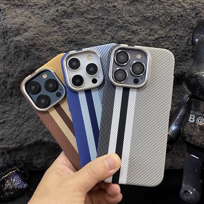 For iPhone 16 15 14 13 12 Pro Max phone cases Kevlar carbon fiber pattern magnetic hard back case Shockproof mobile cover