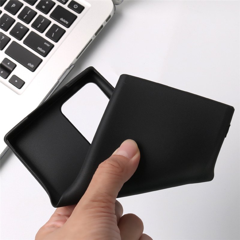 Black Matte Silicone Phone Case For Samsung Galaxy S24 FE S23 Ultra S22 S21 S20 Soft TPU Cell Phone Case Protective Back Cover