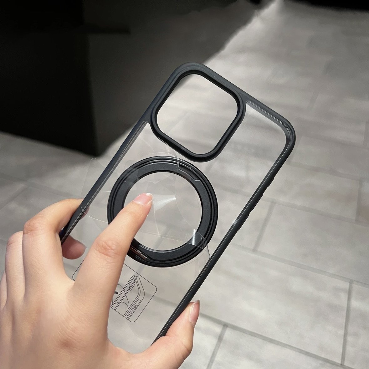 Luxury Magnetic Metal Stand Phone Case For iPhone 16 15 14 13 12 11 Pro Max 360 Rotation Ring Holder Transparent Acrylic Cover