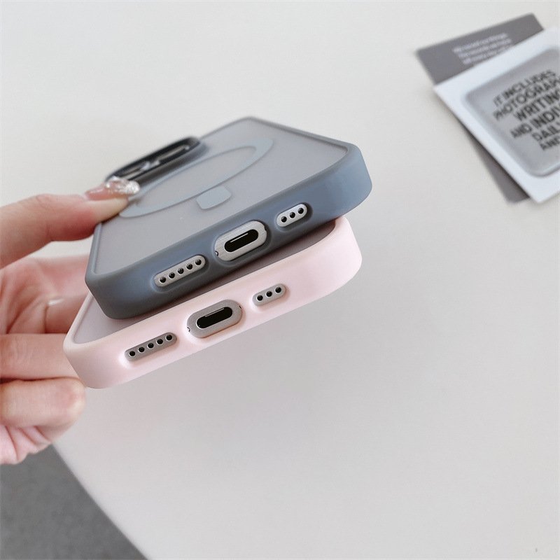 High Quality Clear Shockproof TPU+PC Cover Magnetic Wireless Charging Phone Case for iPhone 15 Pro Max 15 Plus 14 Pro 13 12 11